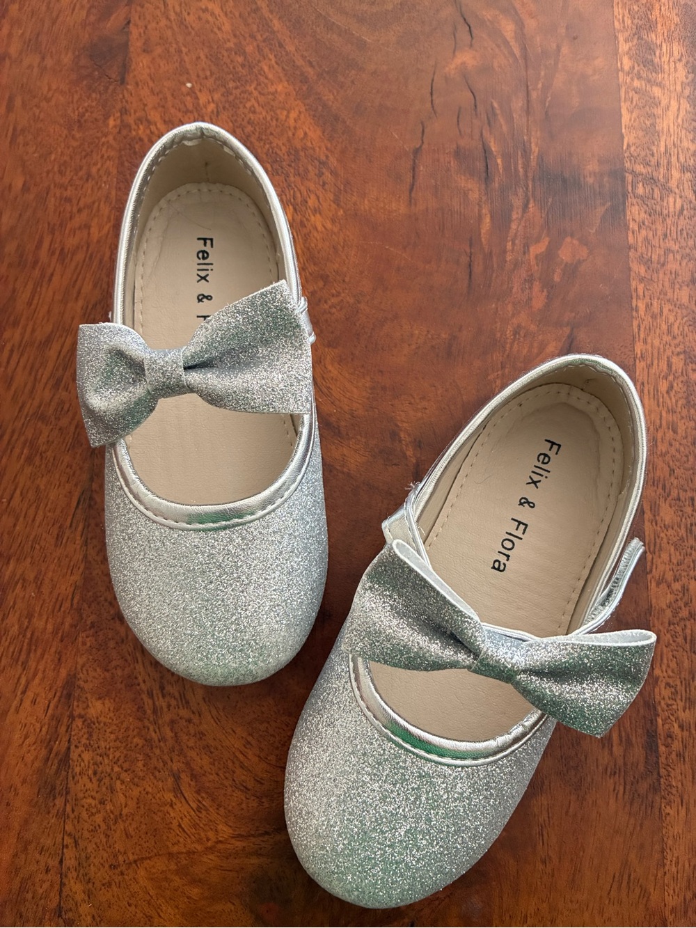 Felix & Flora Girls' Silver Glitter Bow Mary Janes